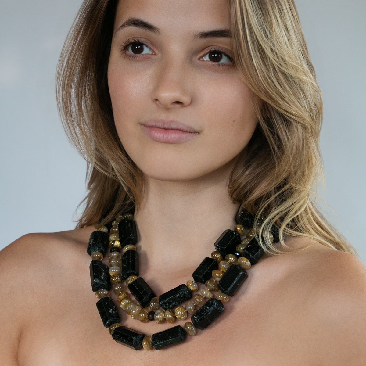 Nestle Necklace