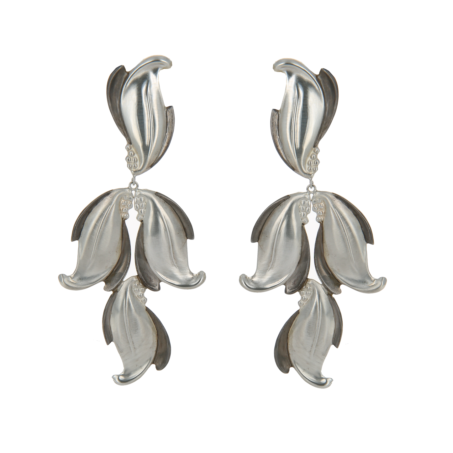 Load image into Gallery viewer, Large Lily Earrings
