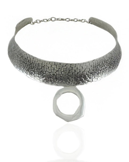 Load image into Gallery viewer, Reptile Cuff Necklace

