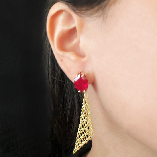 Load image into Gallery viewer, Ruby Red Earrings
