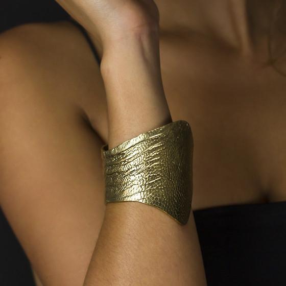 Lizard Cuff